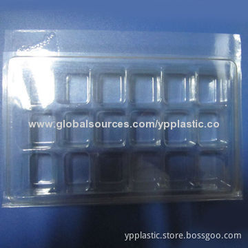 Clear clamshell blister package for 18 wax